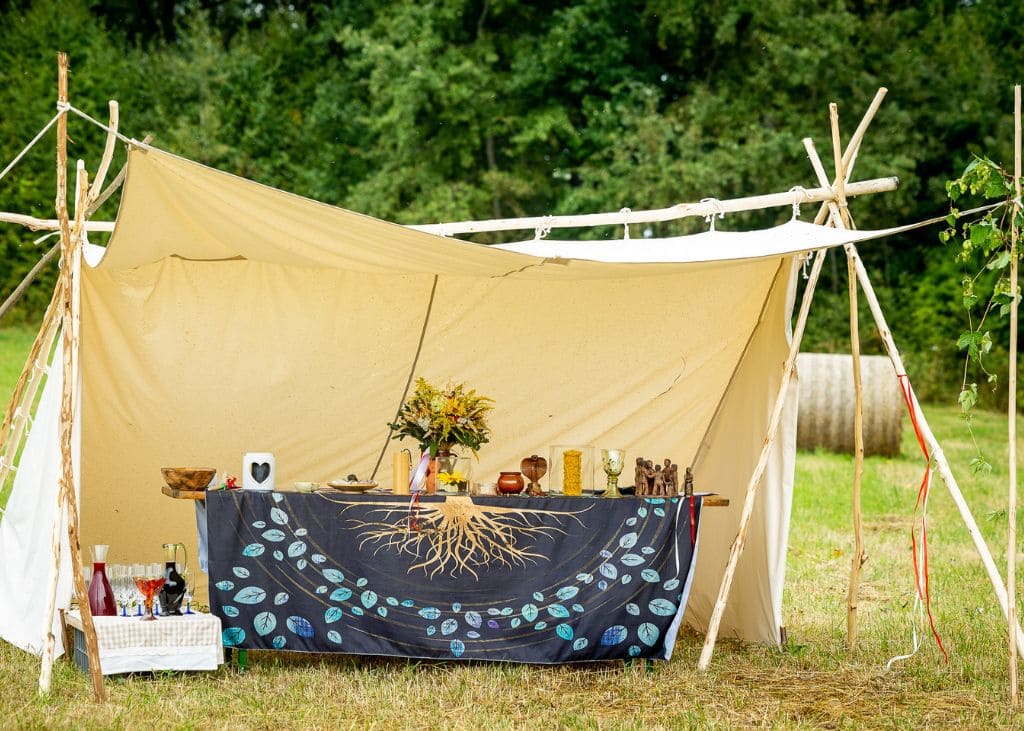 Svatební rituál handfasting